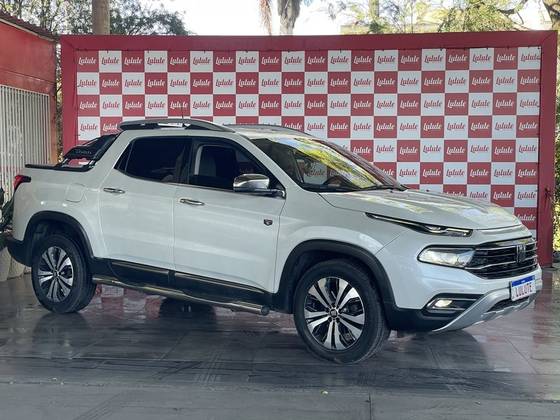FIAT TORO 1.3 TURBO 270 FLEX VOLCANO AT6 FIAT TORO 1.3 TURBO 270 FLEX VOLCANO AT6